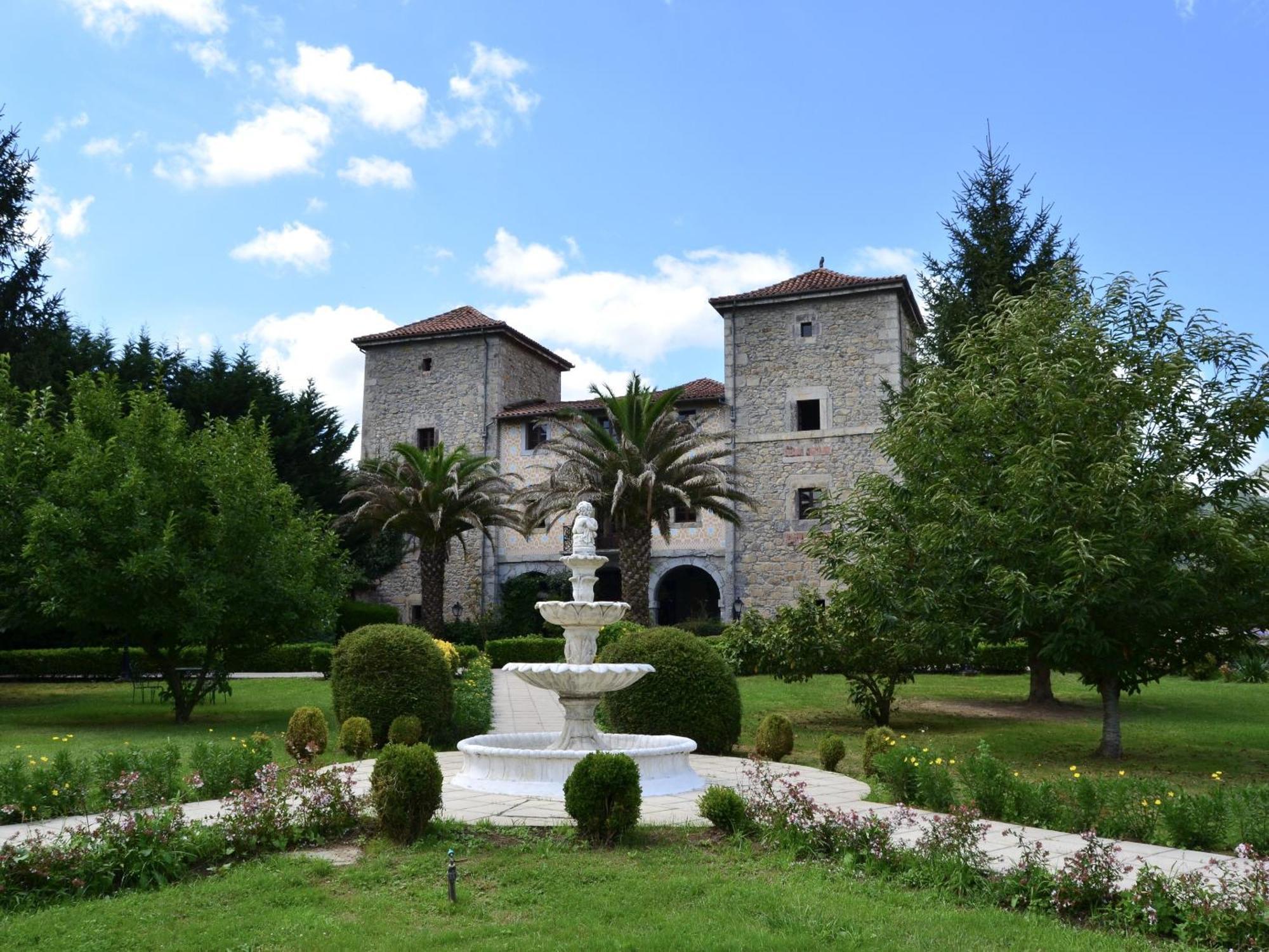 Akla Hotel Palacio Torre De Ruesga Calseca Exteriér fotografie