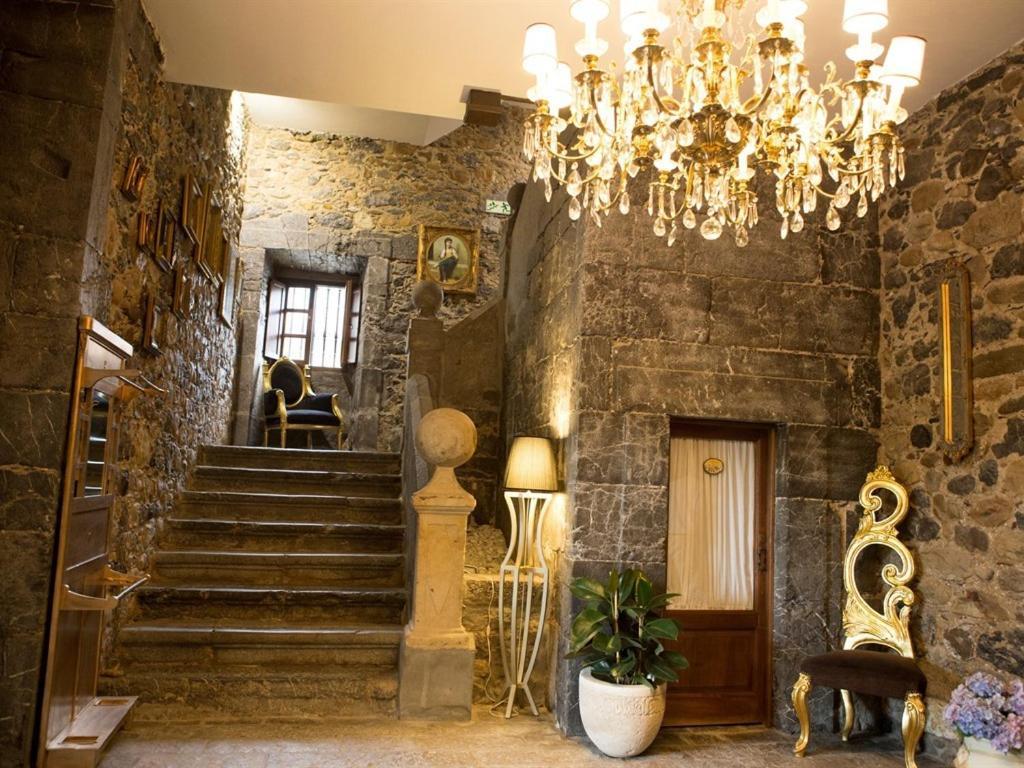 Akla Hotel Palacio Torre De Ruesga Calseca Exteriér fotografie